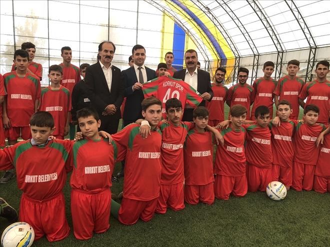 DEZAVATAJLI ÇOCUKLAR SPORA KAZANDIRILIYOR