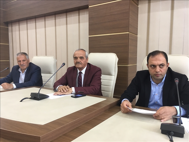 MECLİS, SUVARAN KÖY OKULUNUN DURUMUNU GÖRÜŞTÜ