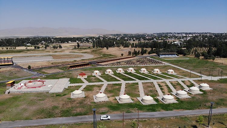1071 MALAZGİRT ZAFERİ KUTLAMALARI İÇİN HAZIRLIKLAR TAMAMLANDI
