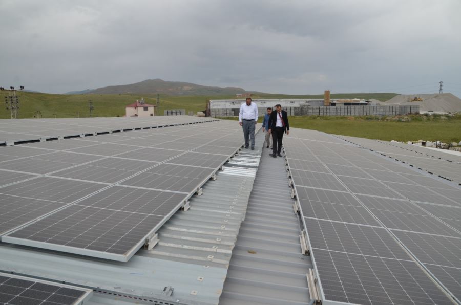 MUŞ TA DEVLET DESTEĞİ İLE GÜNEŞ ENERJİSİ SANTRALİ KURDU