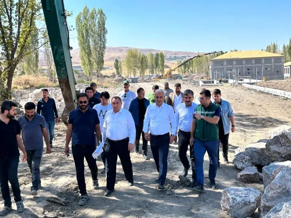 VALİ ÇAKIR, İÇME SUYU ARITMA TESİSİNDE İNCELEMELERDE BULUNDU