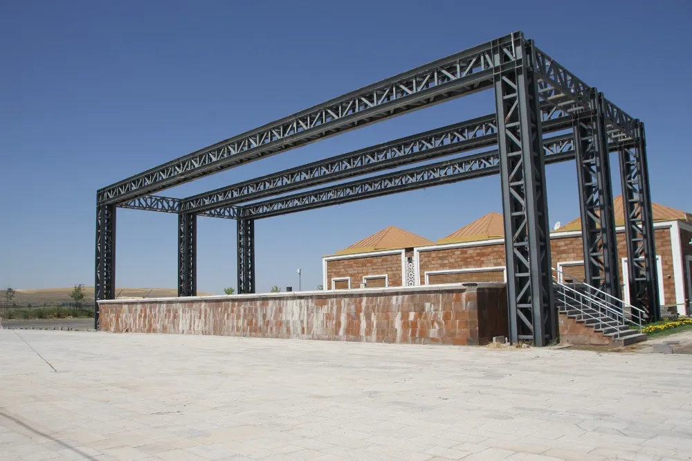 ZAFER HAZIRLIKLARI SÜRÜYOR