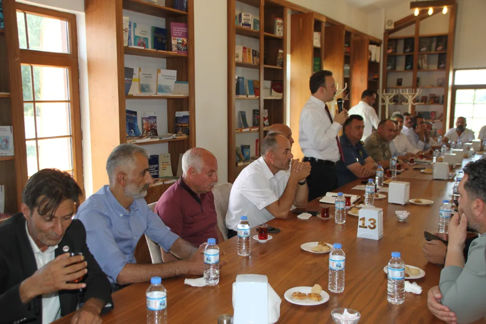 MALAZGİRT’TE İSTİŞARE TOPLANTISI