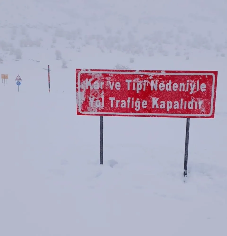 HASKÖY-MUTKİ KARAYOLU TEKRAR ULAŞIMA KAPATILDI