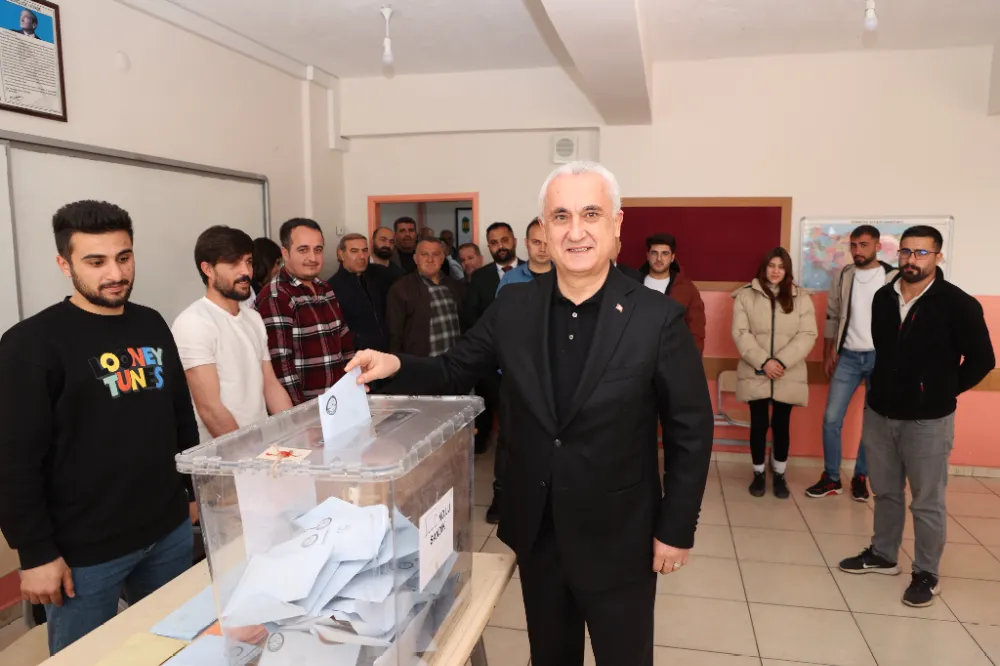 VALİ ÇAKIR, OYUNU KULLANDI