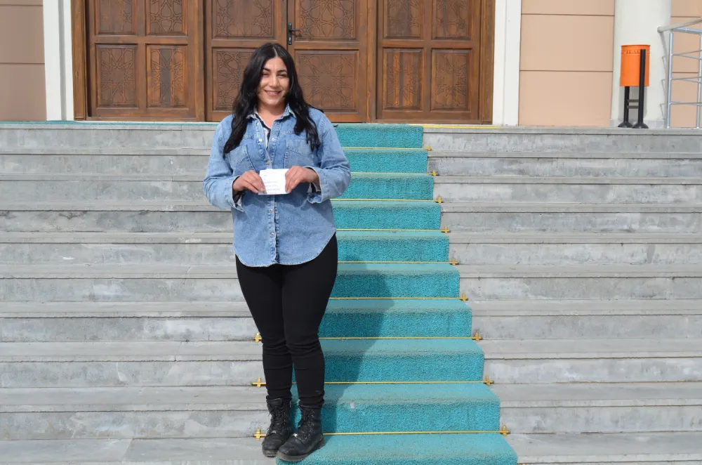 VARTO’DA İLK KEZ BİR KADIN MUHTAR ADAYI OLDU