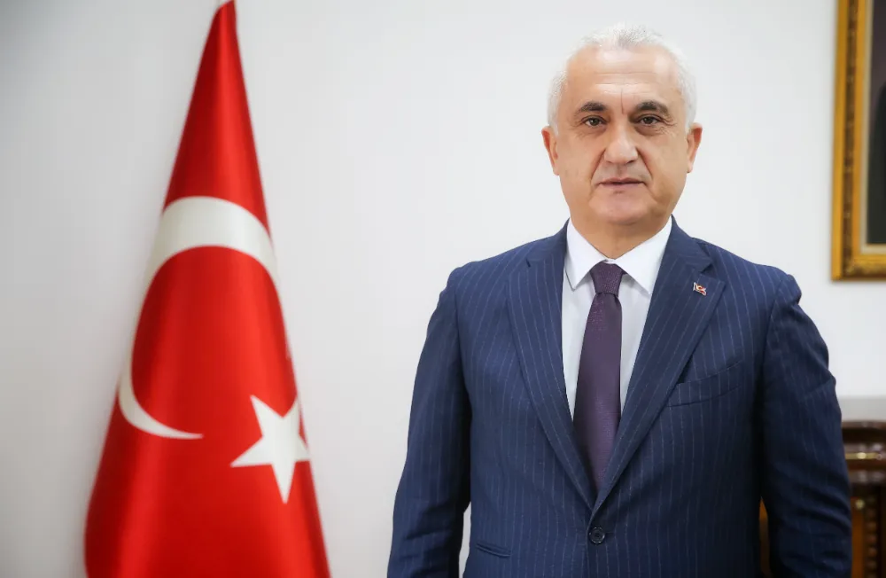 VALİ AVNİ ÇAKIR’DAN KADINLAR GÜNÜ MESAJI