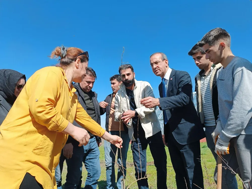 UBF ÖĞRENCİLERİNE UYGULAMALI EĞİTİM