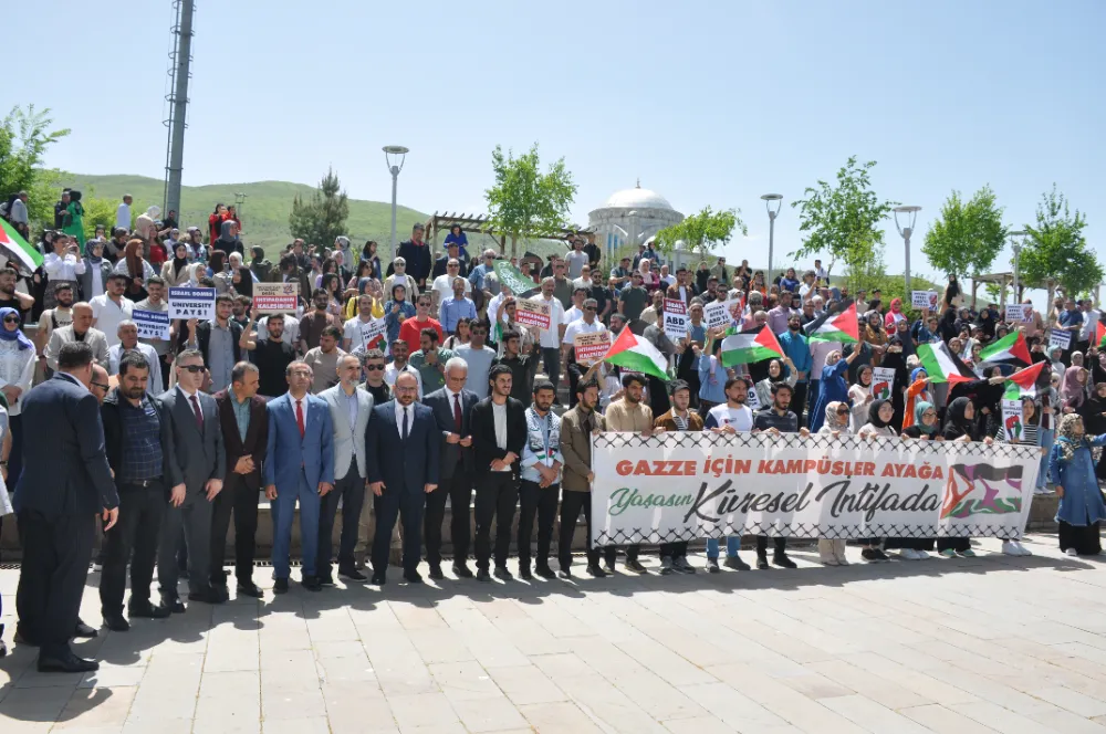 ÖĞRENCİ VE AKADEMİSYENLERDEN FİLİSTİN İÇİN ABD