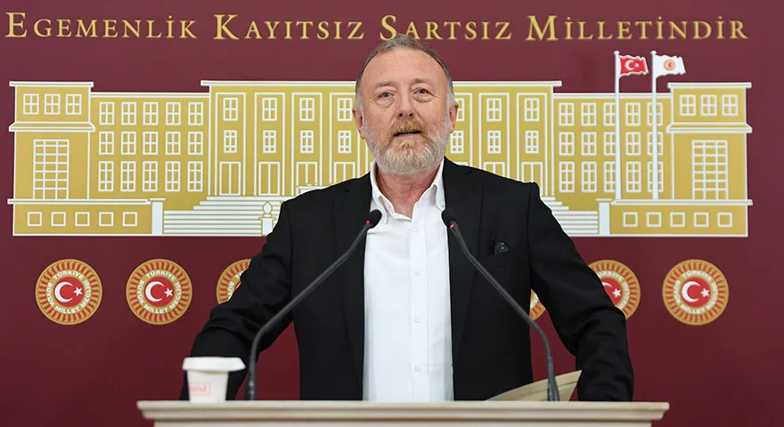 DEM PARTİLİ TEMELLİ ‘KAMUDA TASARRUF VE VERİMLİLİK PAKETİ’Nİ ELEŞTİRDİ