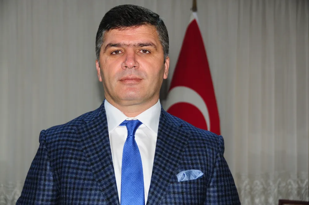 İŞ İNSANI CENGİZ, “NEVZAT KAYA DEVAM ETMELİ”