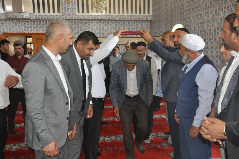 İKİ AİLE ARASINDAKİ HUSUMET BARIŞLA SONUÇLANDI