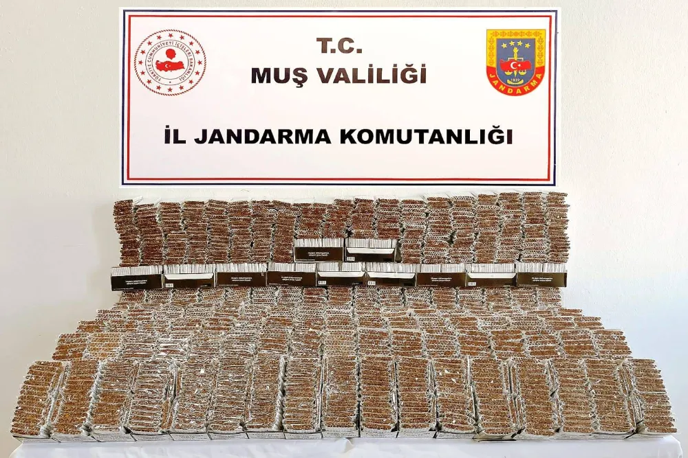 KARGO İLE GELEN 39 BİN ADET MAKARON MUŞ’TA ELE GEÇİRİLDİ
