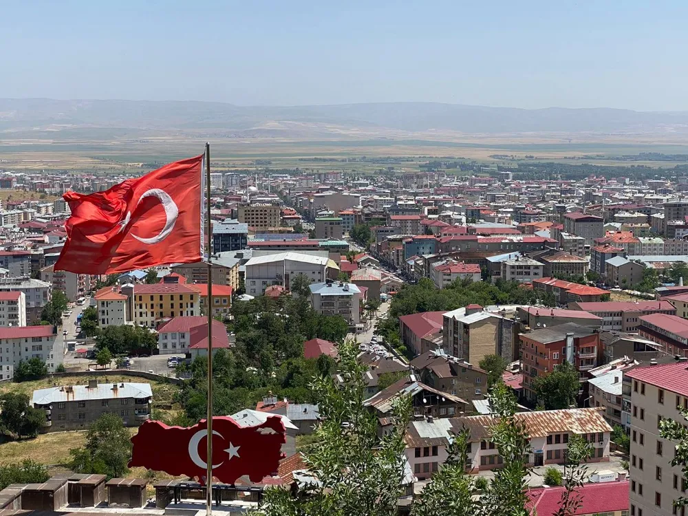 MUŞ’UN GENÇLERİ GÖÇ EDİYOR, NÜFUS ARTIŞI YAVAŞLIYOR