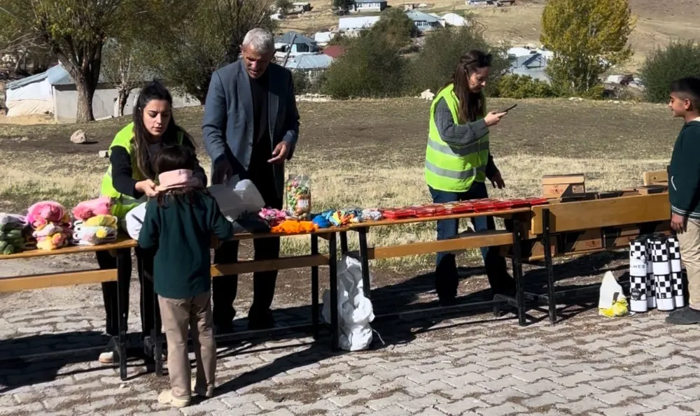 GÖNÜLLÜ KADINLARDAN ANLAMLI ETKİNLİK