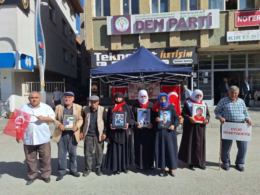 EVLAT NÖBETİ 216. HAFTASINDA SÜRÜYOR
