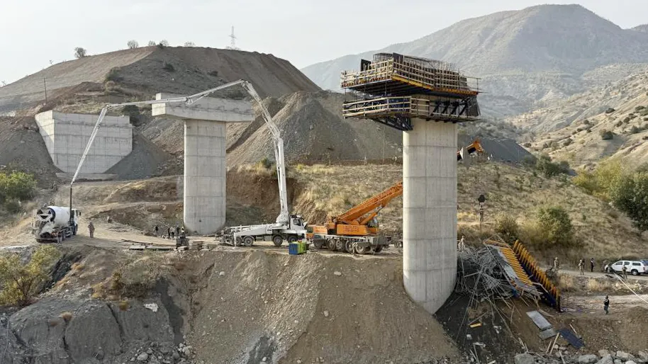 4 KİŞİNİN ÖLDÜĞÜ VİYADÜK KAZASINDA 3 TUTUKLAMA