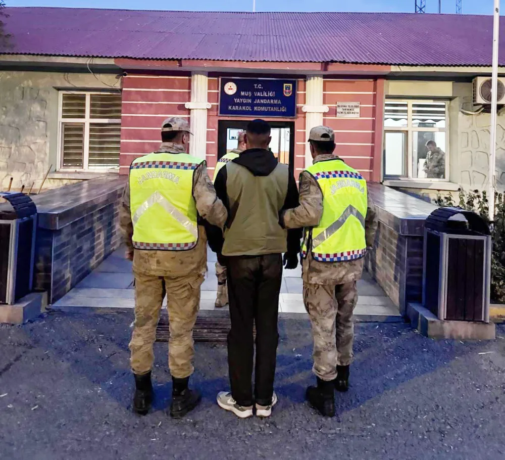 EVE SİLAHLI SALDIRI: 2 GÖZALTI