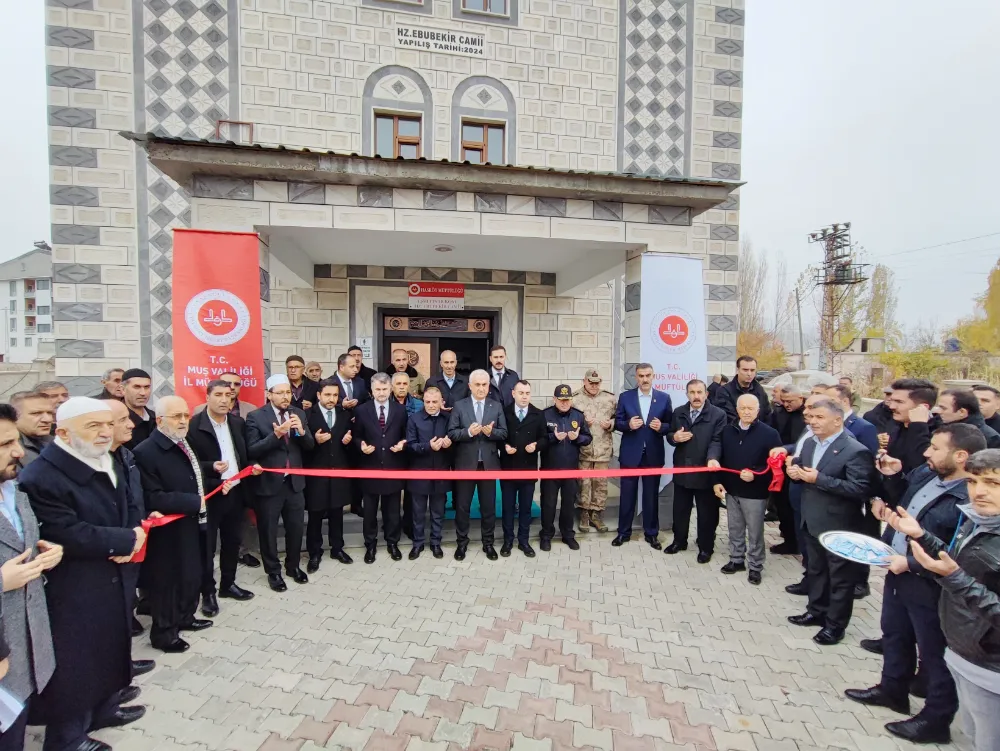 EŞMEPINAR’DA HZ. EBUBEKİR CAMİSİ DUALARLA AÇILDI