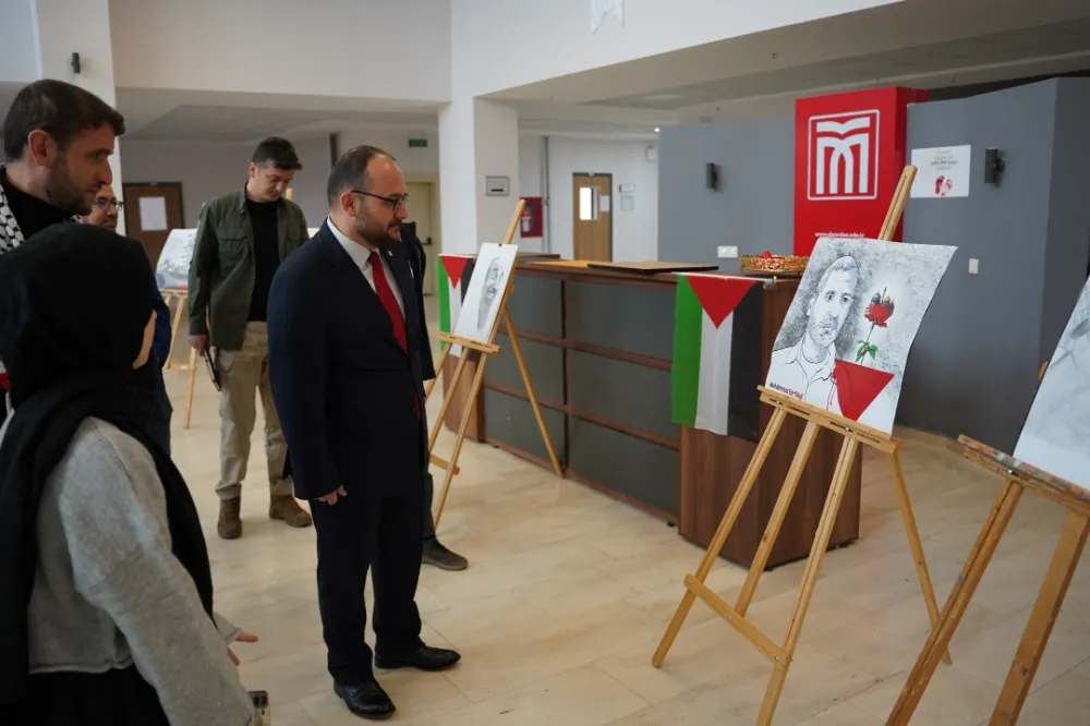 MUŞ ALPARSLAN ÜNİVERSİTESİ, GAZZE İÇİN ANLAMLI SERGİYE EV SAHİPLİĞİ YAPTI