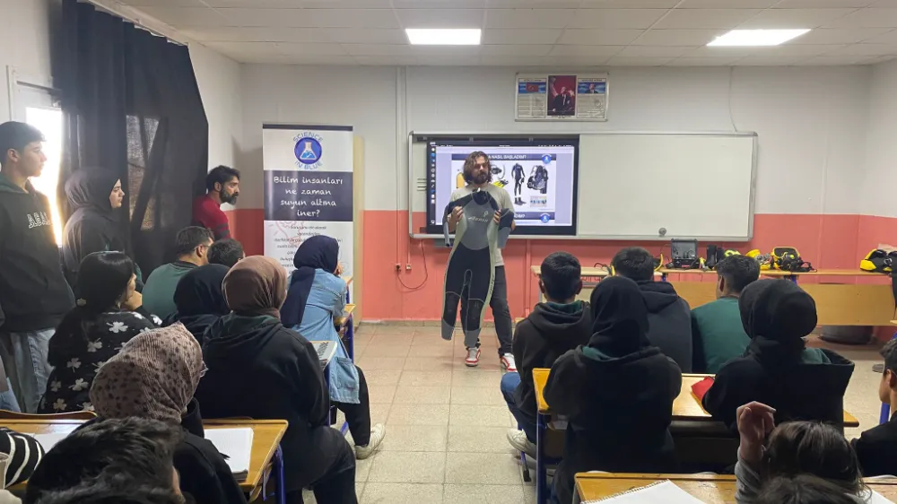 MUŞ, BİTLİS VE VAN İLLERİNDEKİ ÖĞRENCİLER 