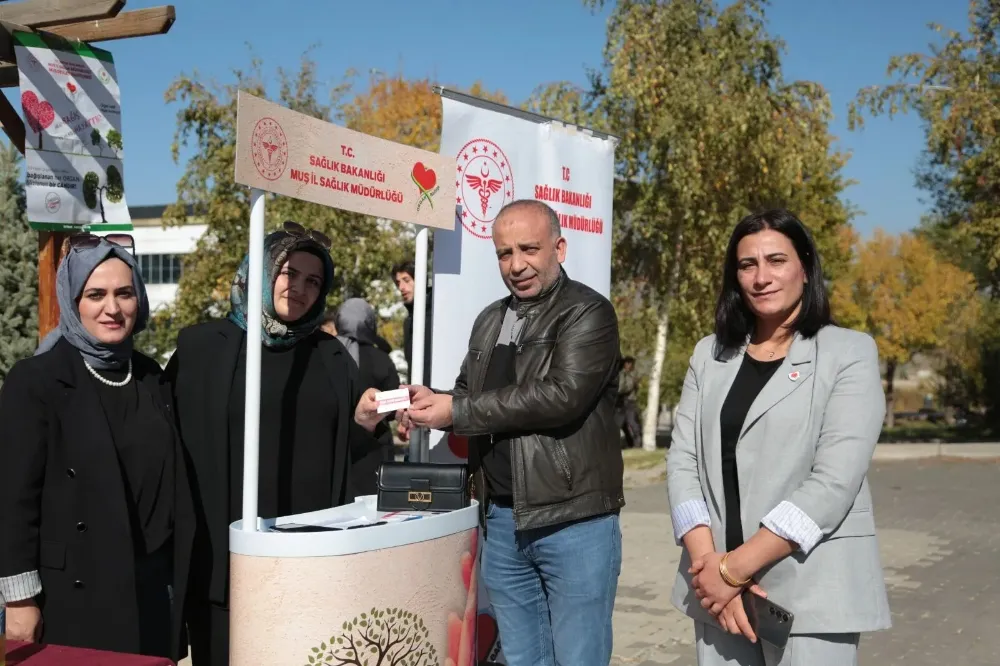 ORGAN BAĞIŞI HAFTASINDA ÜNİVERSİTEDE BİLİNÇLENDİRME STANDI