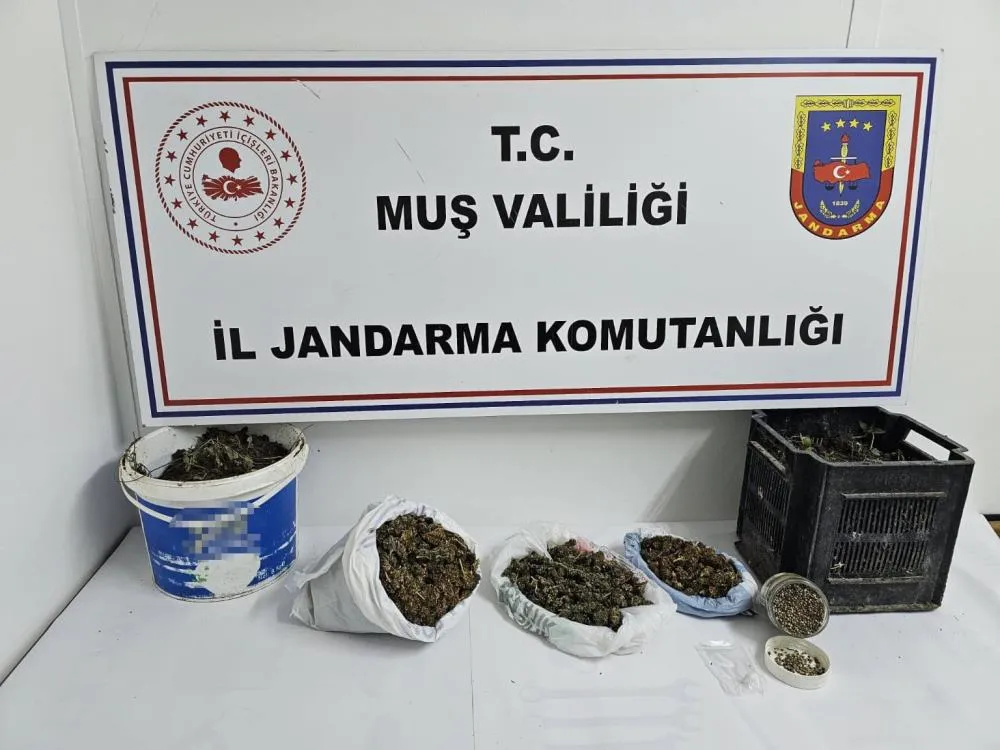 JANDARMA ZEHİR TACİRLERİNE GÖZ AÇTIRMADI