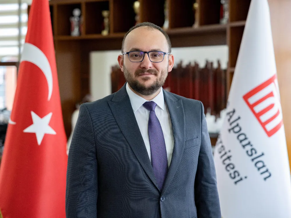 İKTİSADİ VE İDARİ BİLİMLER FAKÜLTESİ’NİN AKREDİTASYON BAŞARISI