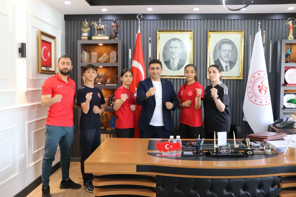 KARATECİLERDEN ŞAMPİYONA ÖNCESİ ANLAMLI ZİYARET