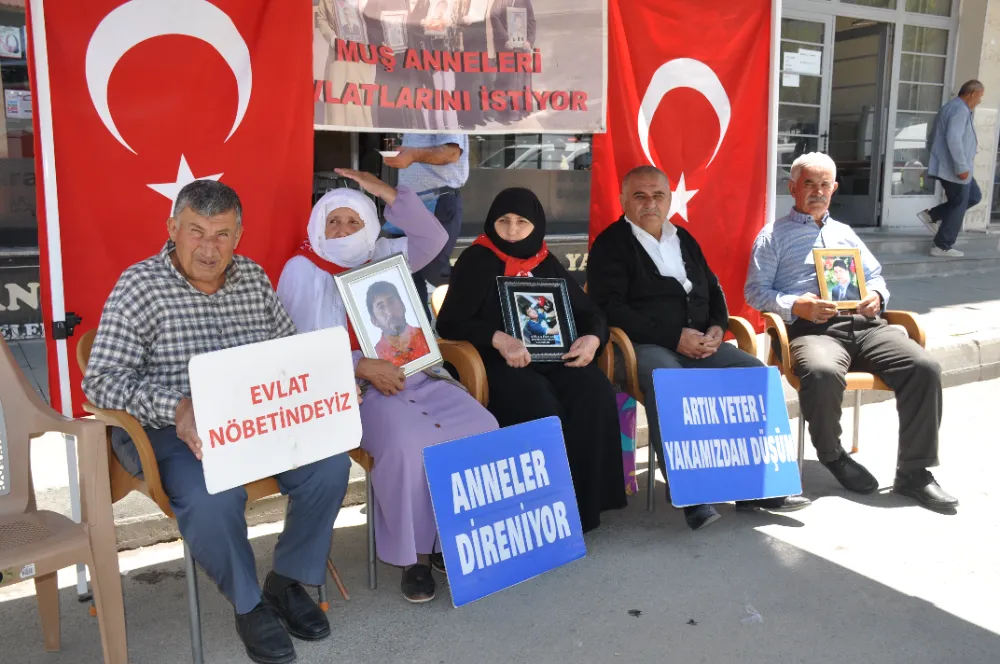 AİLELERİN SESSİZ ÇIĞLIĞI 200 HAFTADIR DİNMİYOR