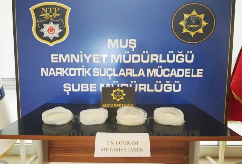 ZEHİR TACİRLERİNE OPERASYON: 2 KİŞİ GÖZALTINA ALINDI
