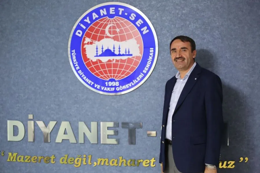 LEMAN DERGİSİ’NE TEPKİ YAĞDI: “KUTSALLARIMIZDAN ELİNİZİ ÇEKİN”