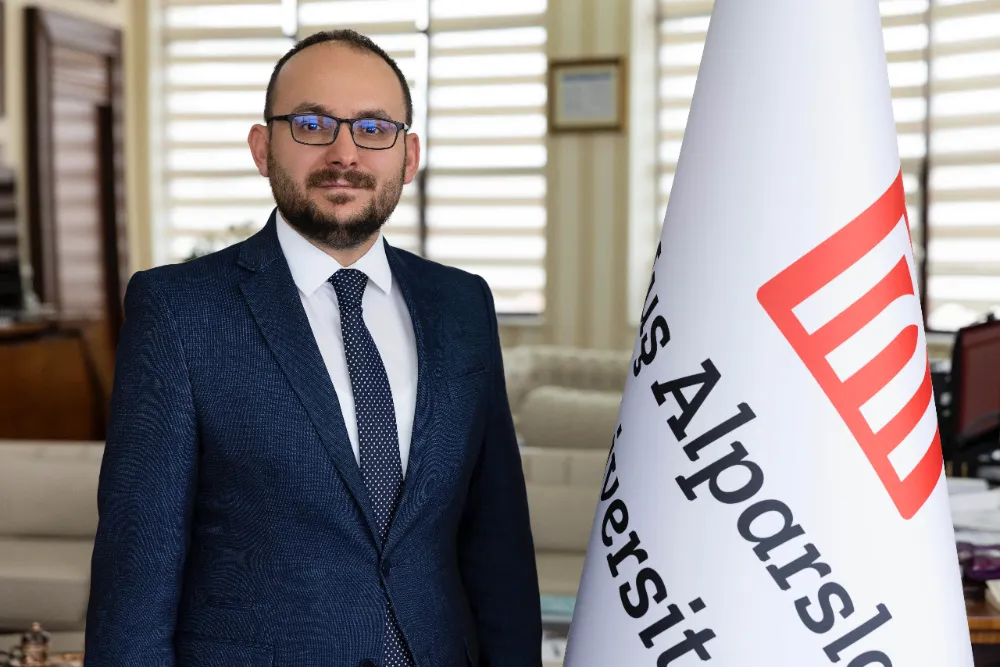 REKTÖR ALİCAN