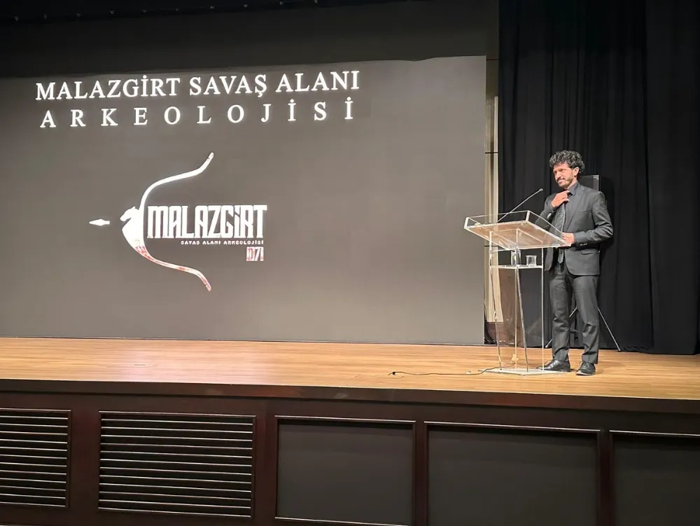 MALAZGİRT KAZISI CUMHURBAŞKANLIĞI KÜLLİYESİ’NDE TANITILDI