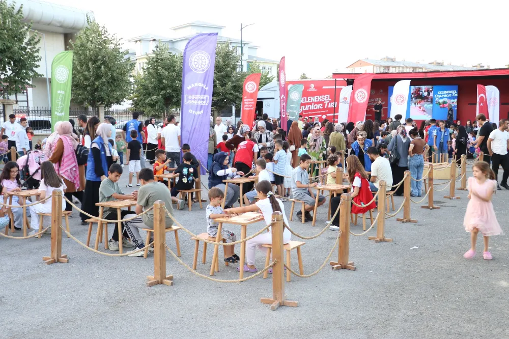 BİR TIR DOLUSU EĞLENCE