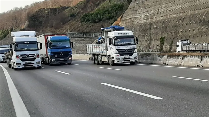 MALAZGİRT ZAFERİ ETKİNLİĞİ NEDENİYLE BAZI YOLLARDA AĞIR TONAJLI ARAÇLARA TRAFİK YASAĞI