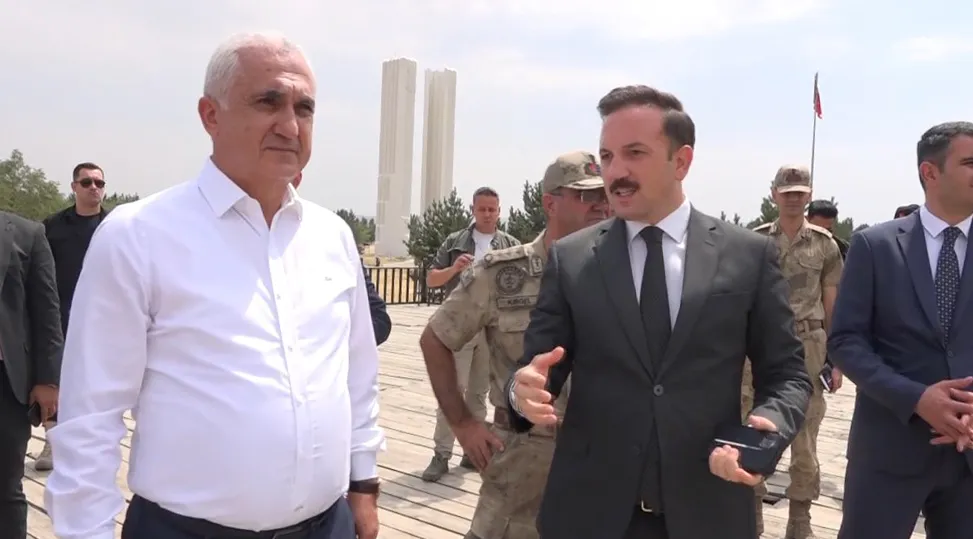 TARİHE YÖN VEREN ZAFER İÇİN MALAZGİRT’TE HAZIRLIKLAR TAM GAZ