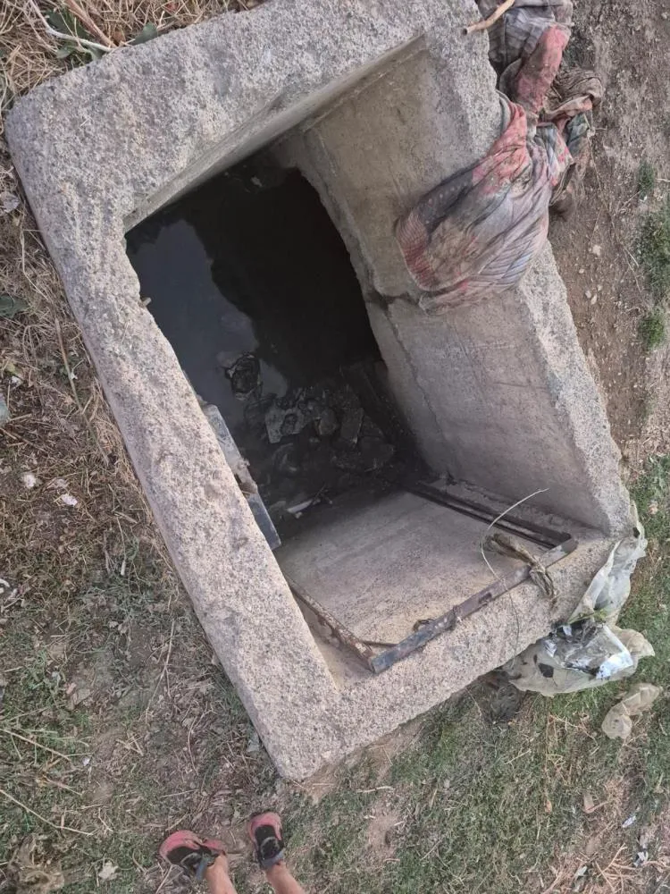 2 YAŞINDAKİ ÇOCUK SU KUYUSUNA DÜŞTÜ, KALP MASAJIYLA HAYATA DÖNDÜRÜLDÜ