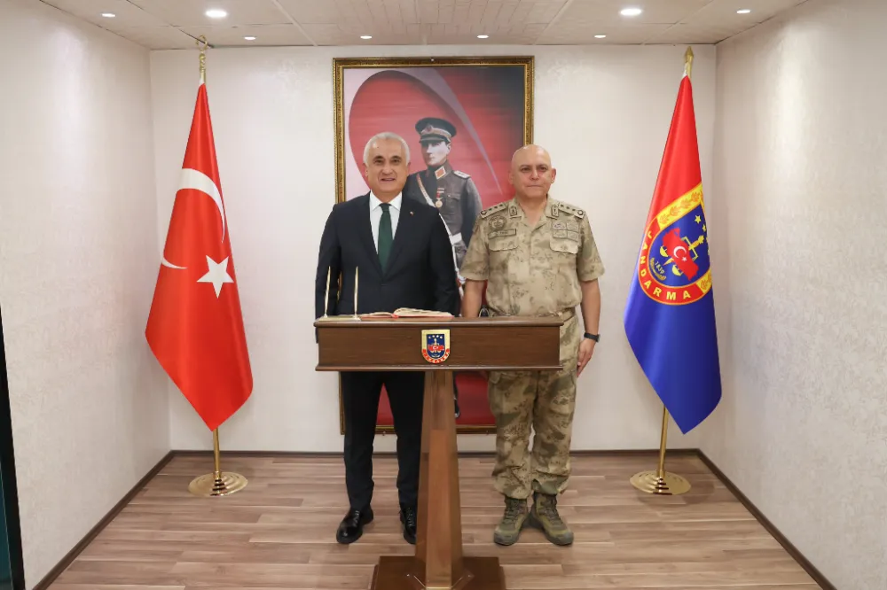 VALİ ÇAKIR’DAN İL JANDARMA KOMUTANI ÖZER’E HAYIRLI OLSUN ZİYARETİ