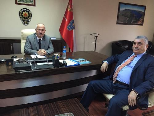 DEMİREL´DEN EMNİYET MÜDÜRÜNE ZİYARET