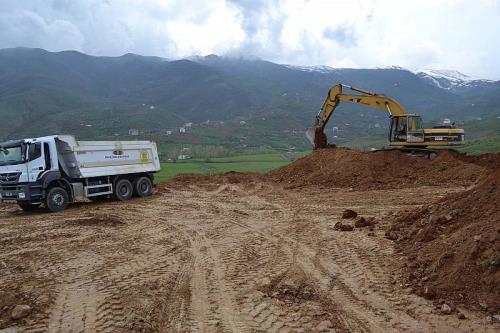 ARAÇ PARK ALANI ÇALIŞMALARI DEVAM EDİYOR