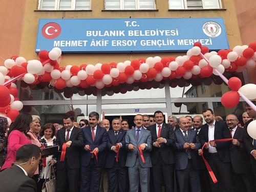 BULANIK HİZMETE DOYACAK