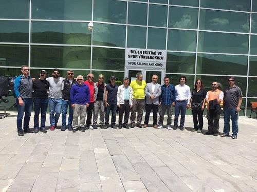 BESYO, DAĞCI ANTRENÖRLERE KURS VERDİ